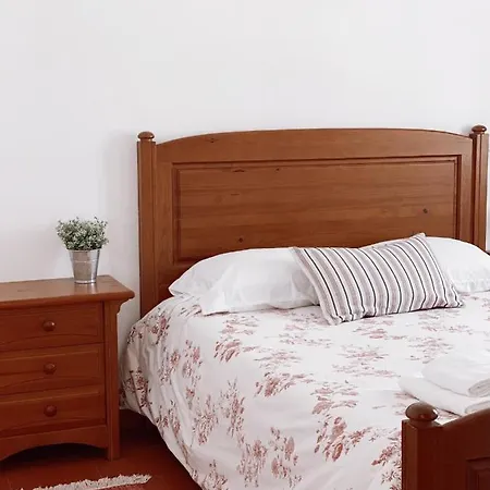 アパート Casa Dos Pinheiros *